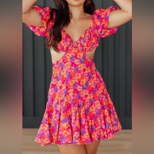 Hello Molly Vibrant Floral Midi Dress
